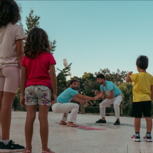 Η τέχνη του μαζί! Καποέιρα 