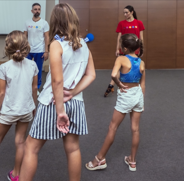 /photos/contentpage/3/bailando-athletikos-khoros.jpg